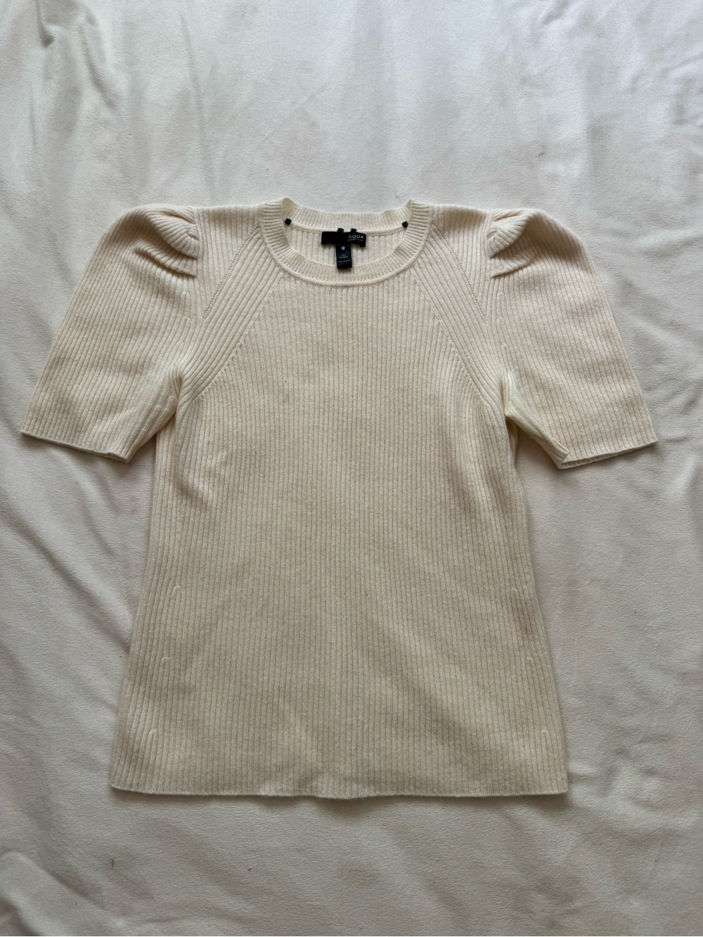 Aqua 100% cashmere sweater